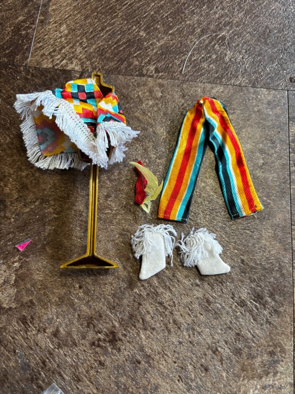 Topper Dawn doll clothes Rock Flowers Indian Poncho 4077 fringe boot feather